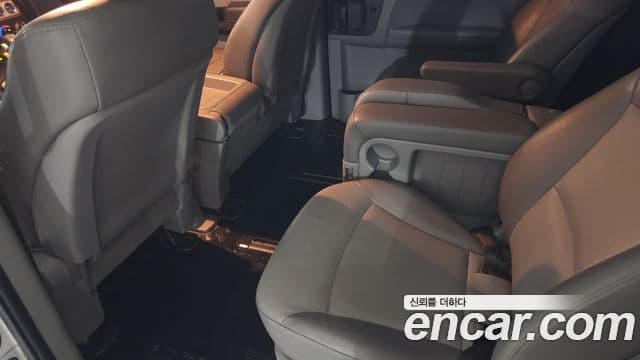 Hyundai Grand Starex CVX Deluxe, 2011 9