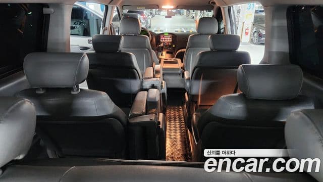 Hyundai Grand Starex CVX Deluxe, 2011 13