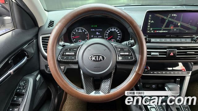 Kia Seltos Signature, 2022 13