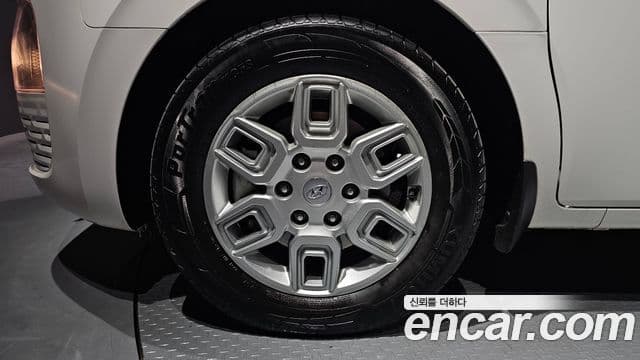 Hyundai Staria L3.5 инвалидная коляска / для коляски 리프트/슬로프, 2022 все фото