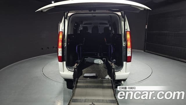 Hyundai Staria L3.5 инвалидная коляска / для коляски 리프트/슬로프, 2022 20