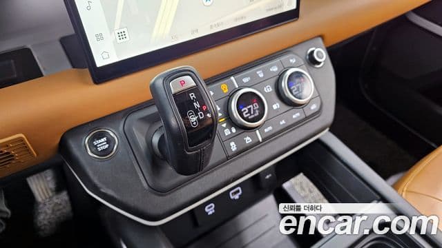 Land Rover Defender (L663) 110 D300 HSE, 2023 9