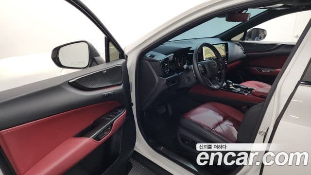 Lexus NX350h 2세대 Luxury, 2025 10