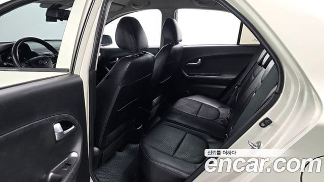 Kia All New Morning Special, 2013 12