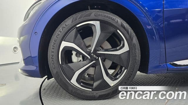 Kia EV6 GT Line, 2022 все фото