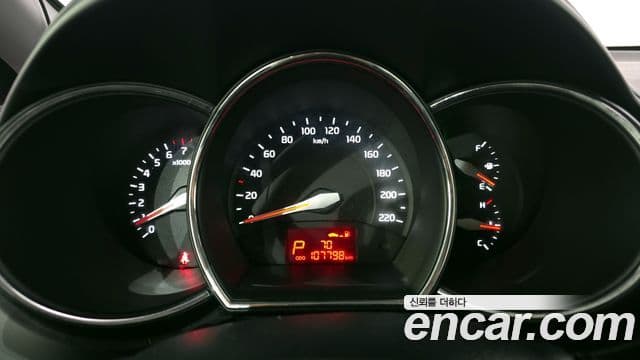 Kia The / новый New Pride Luxury, 2015 8