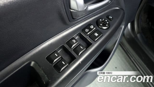 Kia The / новый New Pride Luxury, 2015 17