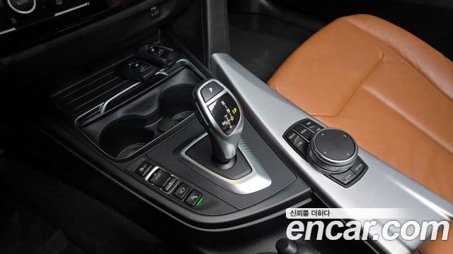 BMW 4시리즈 (F32) 420d Luxury Gran Coupe, 2019 9