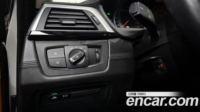 BMW 4시리즈 (F32) 420d Luxury Gran Coupe, 2019 18