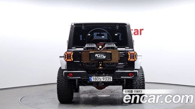 Jeep Wrangler (JL) 2.0 Rubicon 2도어, 2019 4