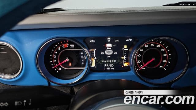 Jeep Wrangler (JL) 2.0 Rubicon 2도어, 2019 8