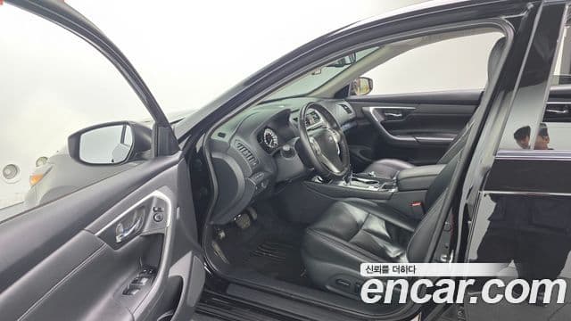 Nissan 알티마 L33, 2018 11