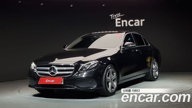 Mercedes-Benz E-класс W213 Avantgarde, 2018 1
