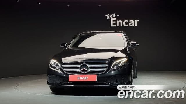 Mercedes-Benz E-класс W213 Avantgarde, 2018 3