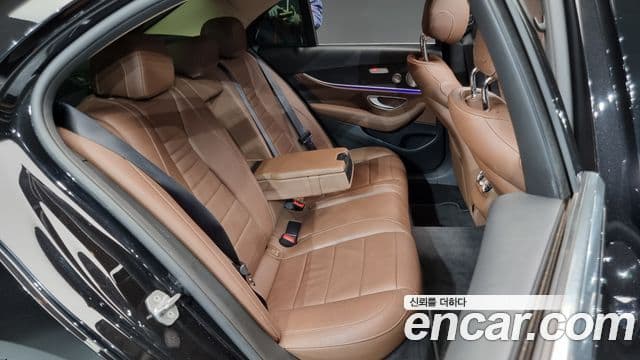 Mercedes-Benz E-класс W213 Avantgarde, 2018 12