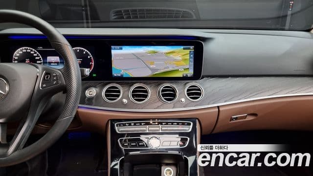 Mercedes-Benz E-класс W213 Avantgarde, 2018 14