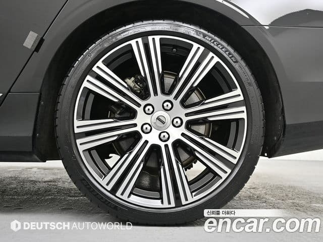 Volvo S90 B6 AWD Inscription, 2022 все фото