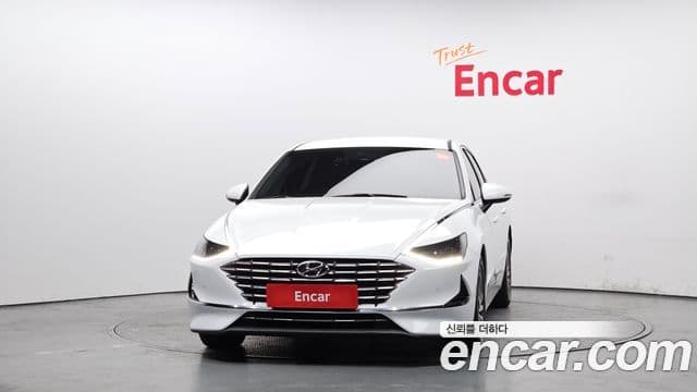 Hyundai Sonata гибрид (DN8) Premium Plus, 2022 3