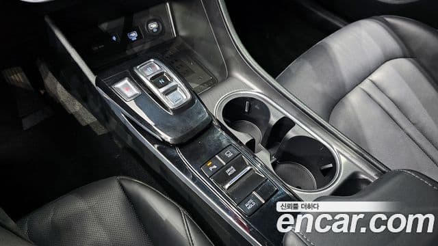 Hyundai Sonata (DN8) Premium Family, 2020 9