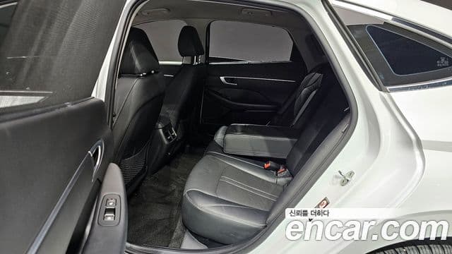 Hyundai Sonata (DN8) Premium Family, 2020 12