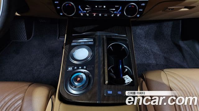 Genesis G80 (RG3) бензин 2.5 турбо AWD, 2021 9