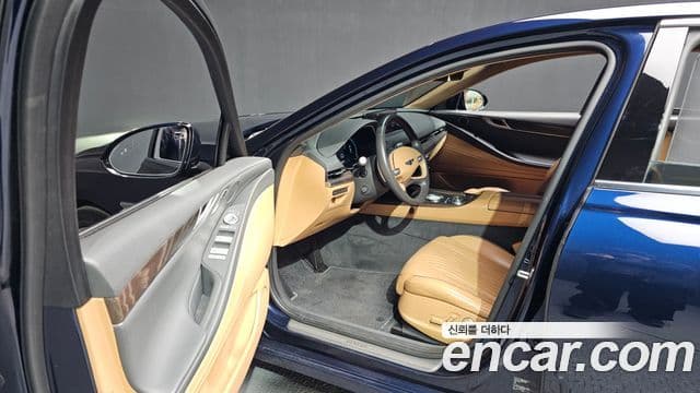 Genesis G80 (RG3) бензин 2.5 турбо AWD, 2021 10