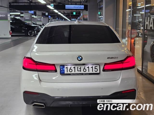 BMW 5시리즈 (G30) 520i M Sport, 2023 все фото