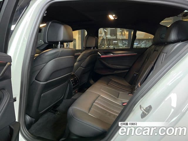 BMW 5시리즈 (G30) 520i M Sport, 2023 9