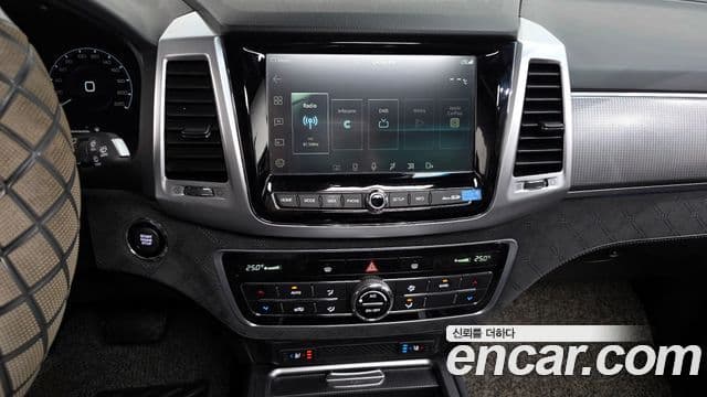 KG모빌리티(SsangYong) All New Rexton The / новый чёрный, 2022 14