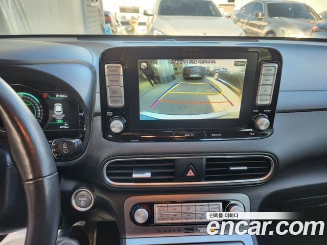 Hyundai Kona Электрический (Electric) Modern, 2019 11