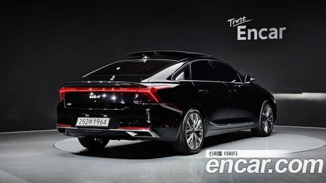 Kia K8 Signature, 2023 2