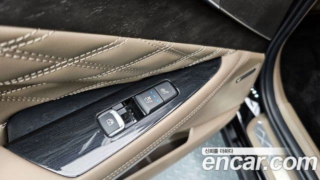 Kia K8 Signature, 2023 17