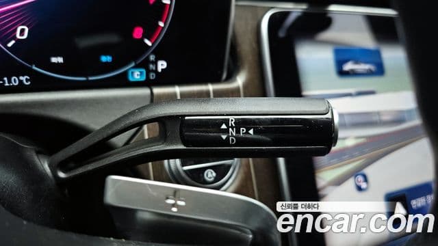 Mercedes-Benz E-класс W214 Exclusive, 2024 9