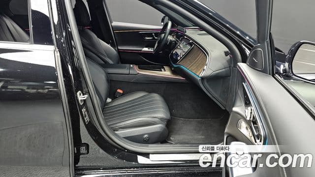 Mercedes-Benz E-класс W214 Exclusive, 2024 11