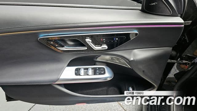 Mercedes-Benz E-класс W214 Exclusive, 2024 17