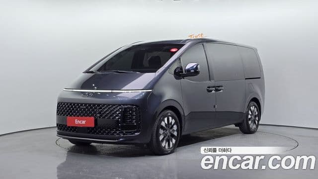 Hyundai Staria Inspiration, 2023 1