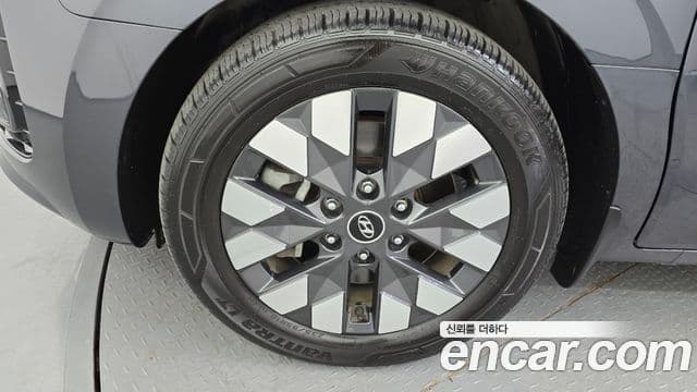 Hyundai Staria Inspiration, 2023 все фото