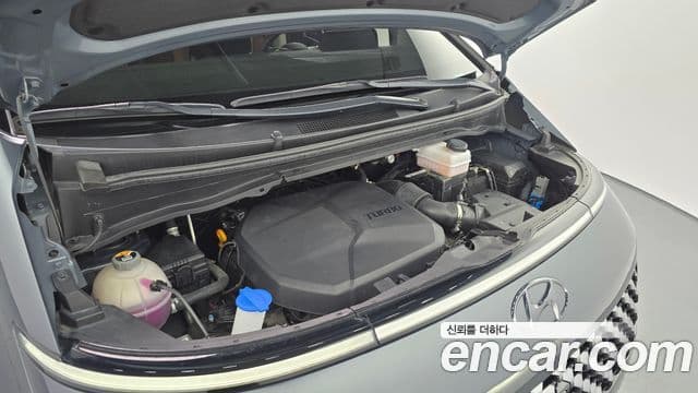 Hyundai Staria Inspiration, 2023 6