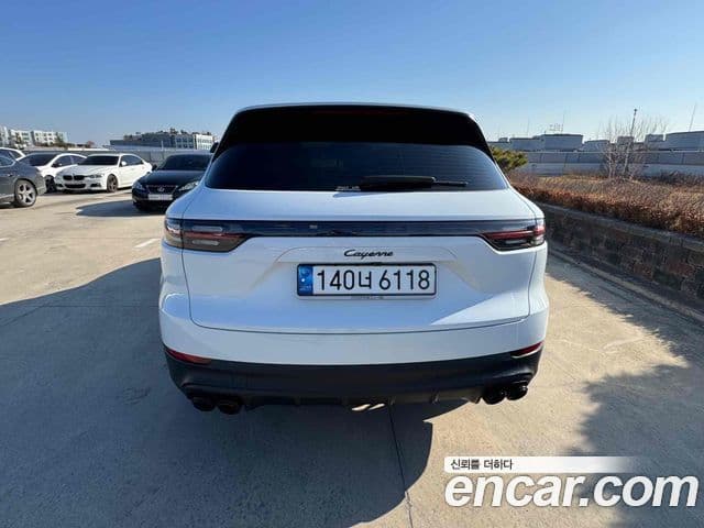 Porsche Cayenne (PO536) 3.0 Platinum Edition, 2023 4