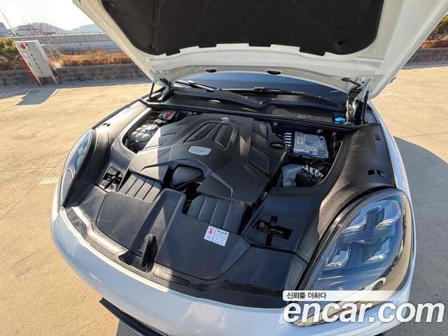 Porsche Cayenne (PO536) 3.0 Platinum Edition, 2023 6