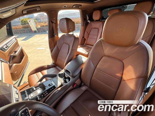 Porsche Cayenne (PO536) 3.0 Platinum Edition, 2023 11