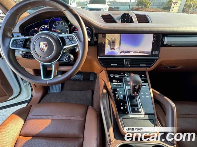 Porsche Cayenne (PO536) 3.0 Platinum Edition, 2023 18