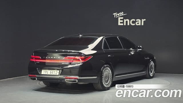 Genesis G90 Premium Luxury, 2019 2