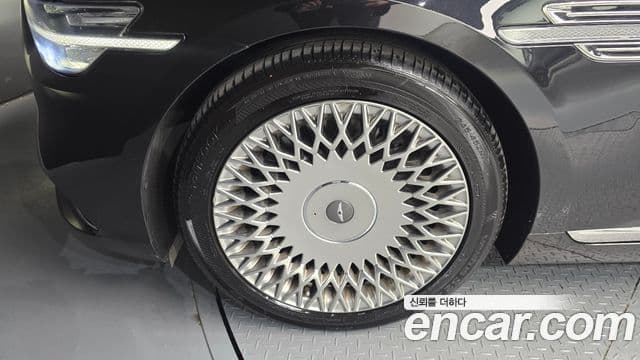 Genesis G90 Premium Luxury, 2019 все фото