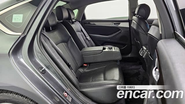 Genesis G80 Luxury, 2017 12