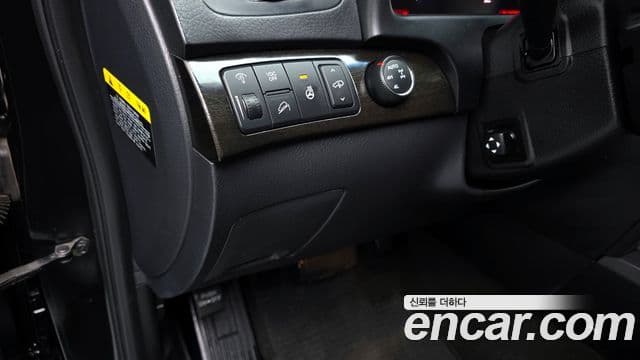 Kia Mohave 4WD KV300, 2014 13