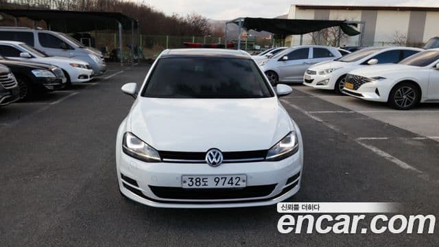 Volkswagen Гольф 7세대, 2015 2