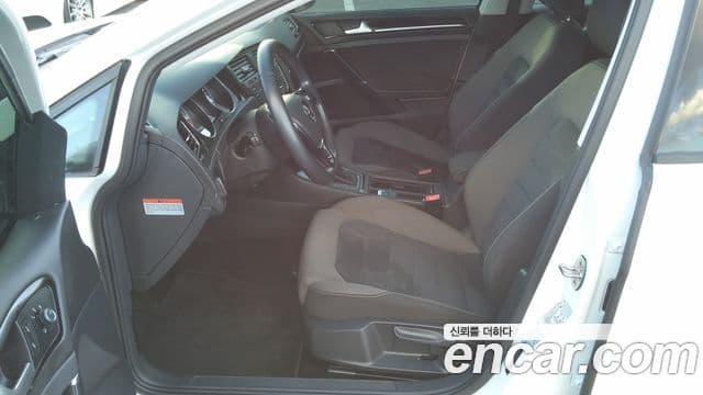 Volkswagen Гольф 7세대, 2015 9