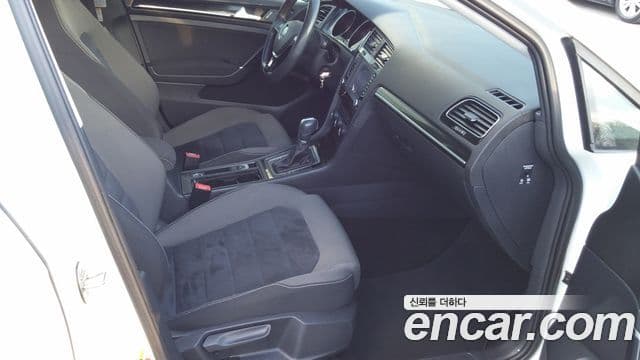 Volkswagen Гольф 7세대, 2015 13