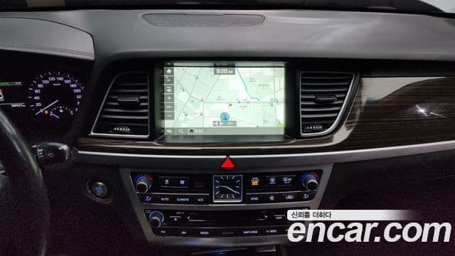 Genesis G80 Premium Luxury, 2018 14